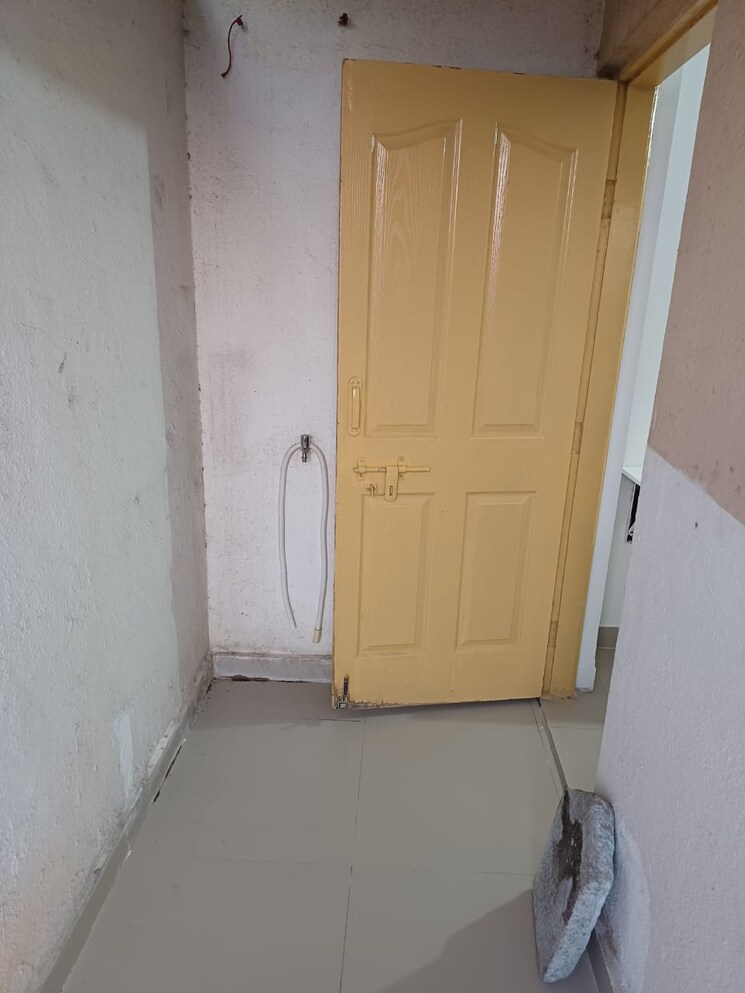 Bathroom, tulsi-homes-dhanori 1 Bedroom 610 Sq.Ft. Apartment In Dhanori Pune 7740553