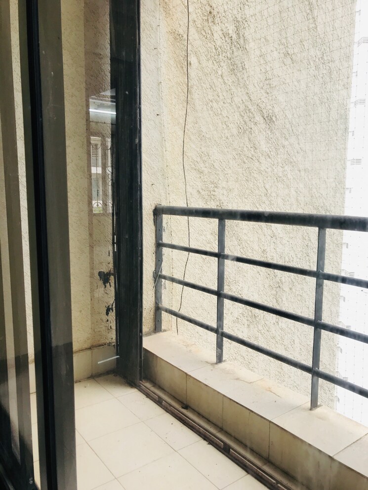 Balcony, romell-empress 2 Bedroom 610 Sq.Ft. Apartment In Ic Colony Mumbai 7740668