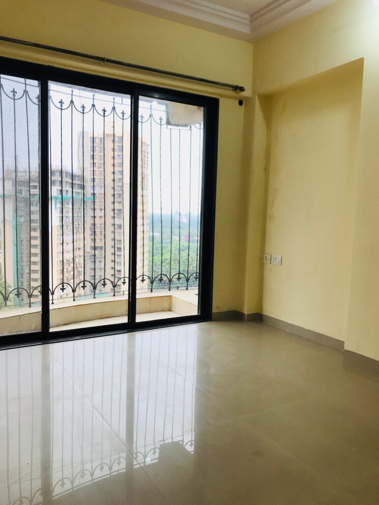Bedroom, romell-empress 2 Bedroom 610 Sq.Ft. Apartment In Ic Colony Mumbai 7740668