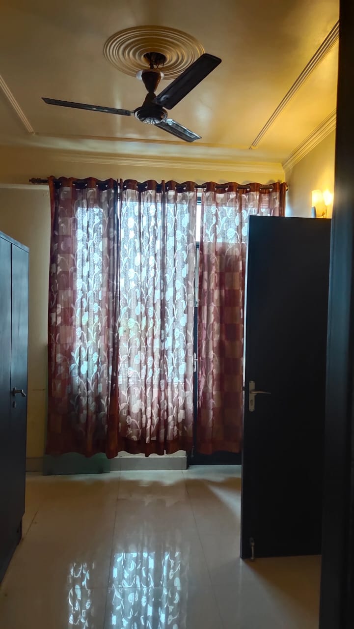 2 BHK Apartment For Rent in Noida Expressway Noida  7740634