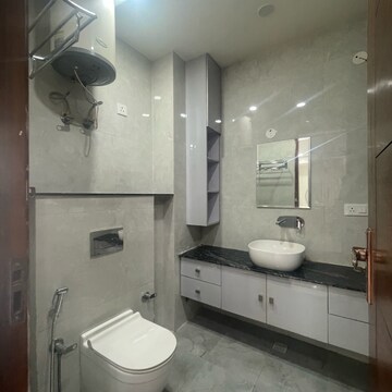 Bathroom in 3 BHK Builder Floor at BPTP Amstoria Country Floor , Sector 102 – for Sale