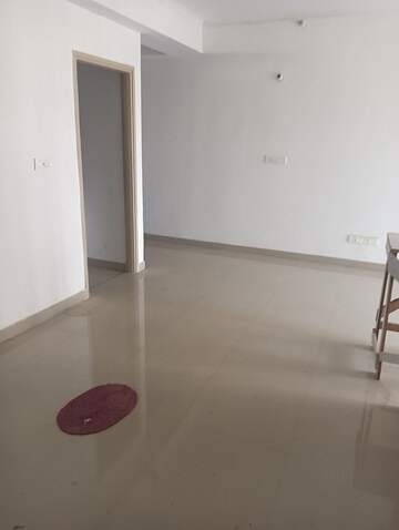Room in 3 BHK Apartment at ATS Allure, Sector 22d Yamuna Expressway – for Sale