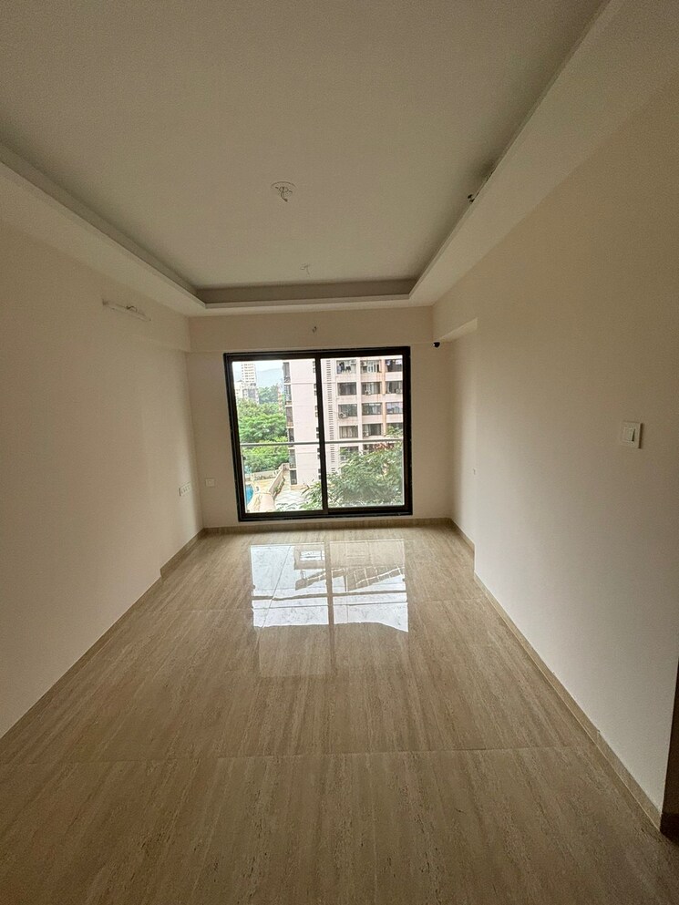 Room, je-and-vee-om-trimurti 1 Bedroom 395 Sq.Ft. Apartment In Malad East Mumbai 7741587