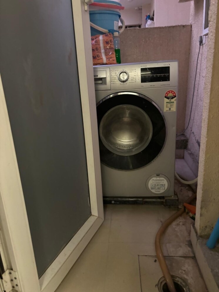 Bathroom, signature-the-serenas 2 Bedroom 724 Sq.Ft. Apartment In Sohna Sector 36 Gurgaon 7741690