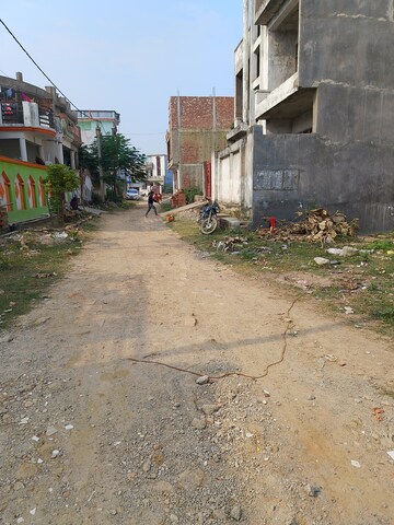  Plot – Exterior View View at Gomti Nagar - for Sale