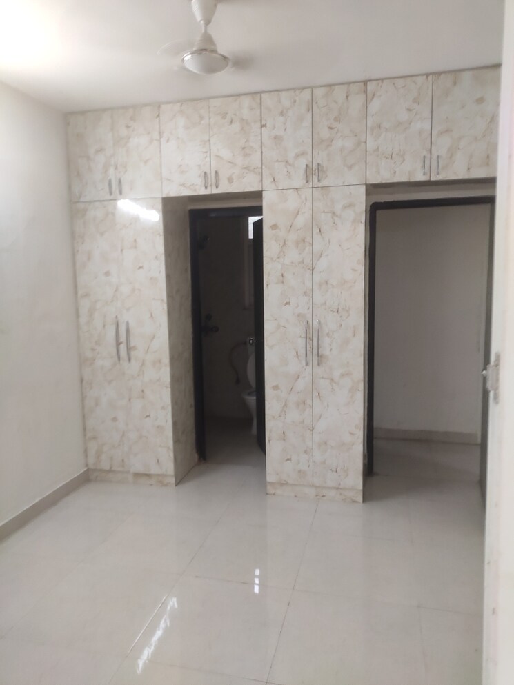 Room, signature-the-serenas 2 Bedroom 724 Sq.Ft. Apartment In Sohna Sector 36 Gurgaon 7741751