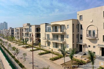 4 BHK Builder Floor – Exterior View View at BPTP Amstoria Country Floor, Sector 102 - for Sale