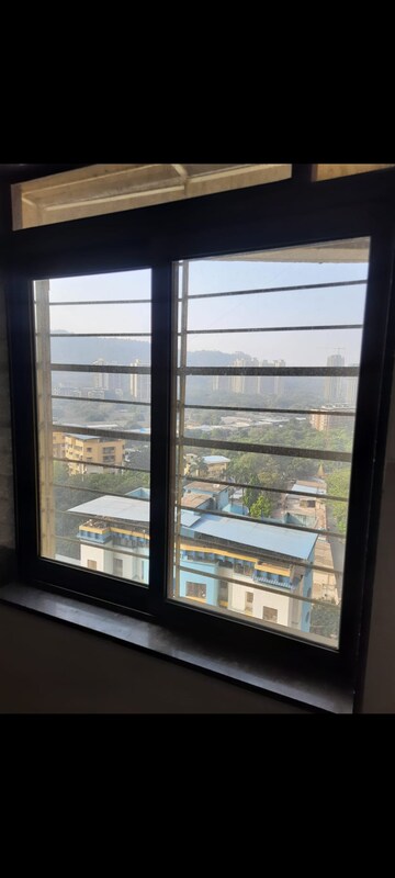 Room in 2 BHK Apartment at Acme Ozone, Manpada – for Sale