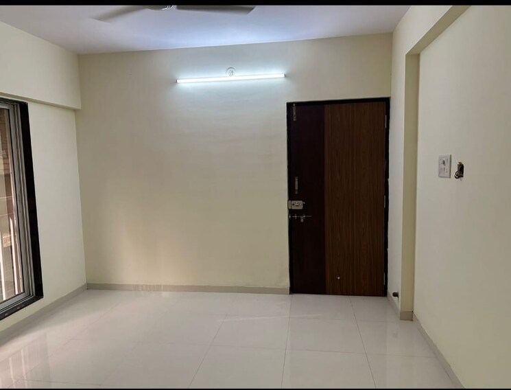 Room, nav-dadar-chs 1 Bedroom 400 Sq.Ft. Apartment In Dadar West Mumbai 7742333