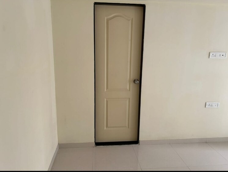 Room, nav-dadar-chs 1 Bedroom 400 Sq.Ft. Apartment In Dadar West Mumbai 7742333