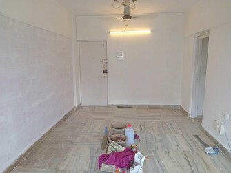 2 BHK Apartment For Rent in Sea Breeze CHS Andheri West Mumbai  7742429