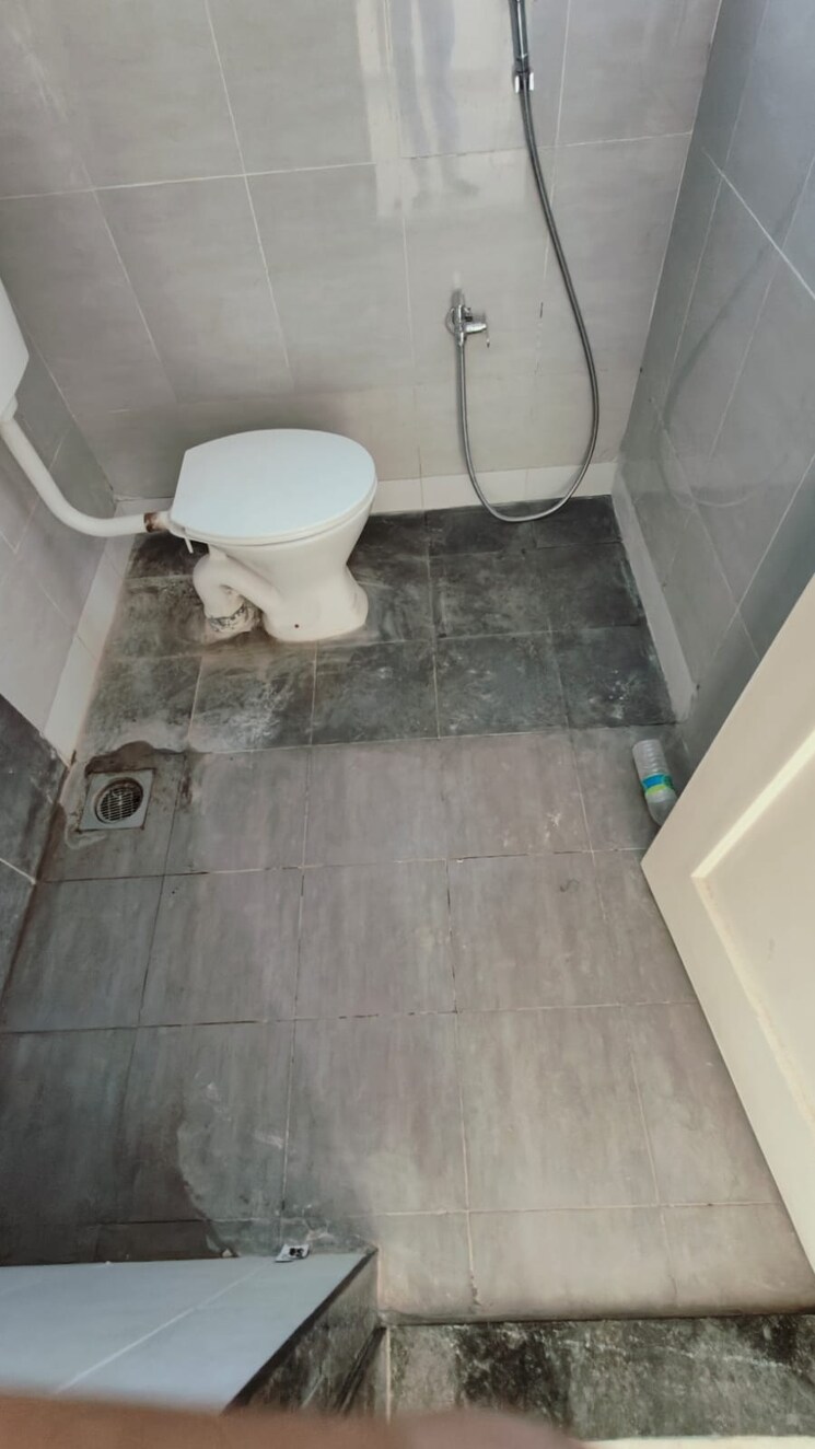 Bathroom, shivam-19-grand-west 1 Bedroom 750 Sq.Ft. Apartment In Thergaon Pune 7742633