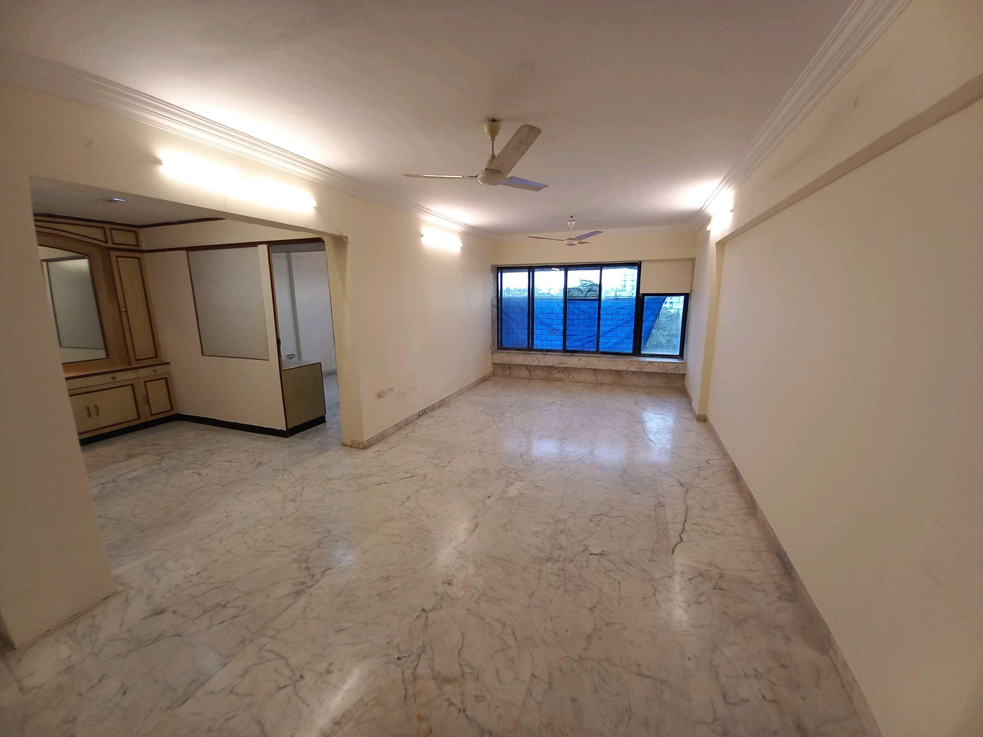 3 BHK Apartment For Rent in Four Bunglows Mumbai  7742680