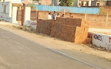 Plot For Sale in Arsha Madhav Greens, Gomti Nagar