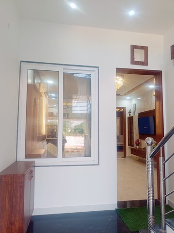 Room in 4 BHK Villa at Kalwar Road – for Sale