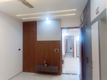 Room in 4 BHK Villa at Kalwar Road – for Sale