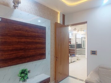 Room in 4 BHK Villa at Kalwar Road – for Sale