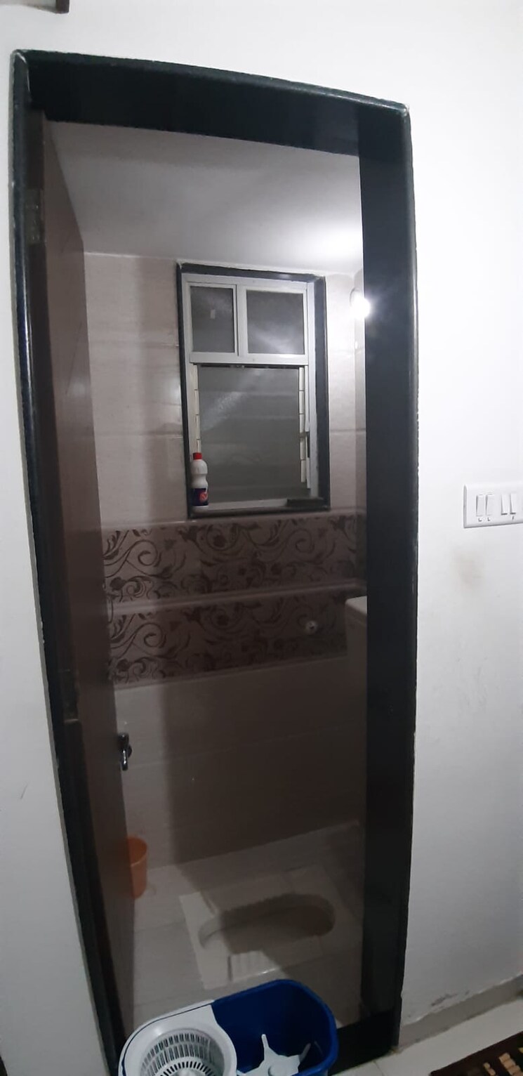 Bathroom, jk-dhruvaa 1 Bedroom 470 Sq.Ft. Apartment In Jagtap Dairy Pune 7742766