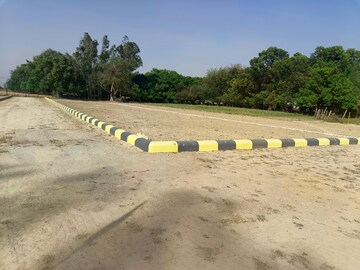  Plot For Sale in Kisan Path