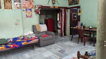 2 BHK Apartment For Resale in Vishnu Deluxe Apartment Begumpet Hyderabad  7717182