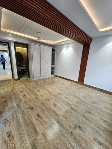 Room in 3 BHK Builder Floor at Chattarpur – for Sale