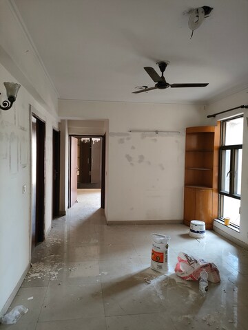 Room in 4 BHK Apartment at Army Sispal Vihar, Sector 49 – for Sale