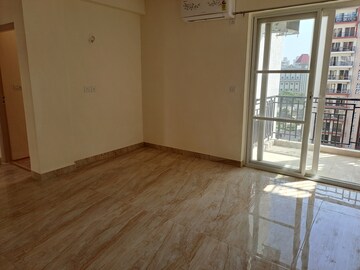 Room in 3.5 BHK Builder Floor at Vatika Xpressions, Sector 88b – for Sale