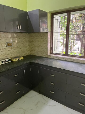 रेसिडेंशियल घर वर्ग फुट फॉर रेंट इन डिफेंस कॉलोनी देहरादून  7743269