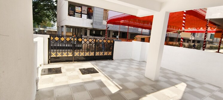  Parking, shewalwadi 3 Bedroom 2115 Sq.Ft. Villa In Shewalwadi Pune 7743935