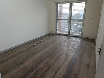 Room in 5 BHK Villa at BPTP Park Elite Premium, Sector 84 – for Sale