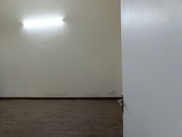 Room in 5 BHK Villa at BPTP Park Elite Premium, Sector 84 – for Sale