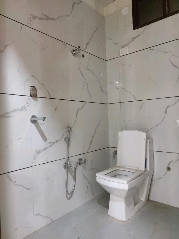 Master Bedroom, sector 73 2 Bedroom 1050 Sq.Ft. Builder Floor In Sector 73 Noida 7743959