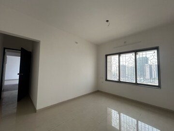 Master Bedroom in 2 BHK Apartment at Kandivali West – for Sale