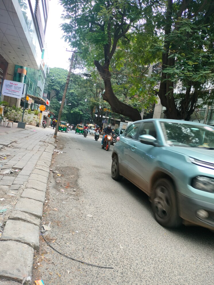  Parking, koramangala Commercial Office Space 7054 Sq.Ft. In Koramangala Bangalore 7743979