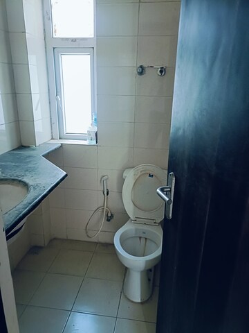 Bathroom in 2.5 BHK Apartment at Omaxe Heights, Sector 86 – for Sale