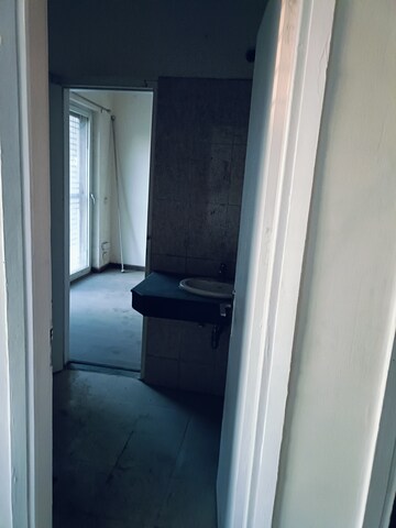 Building Lobby in 2.5 BHK Apartment at Omaxe Heights, Sector 86 – for Sale