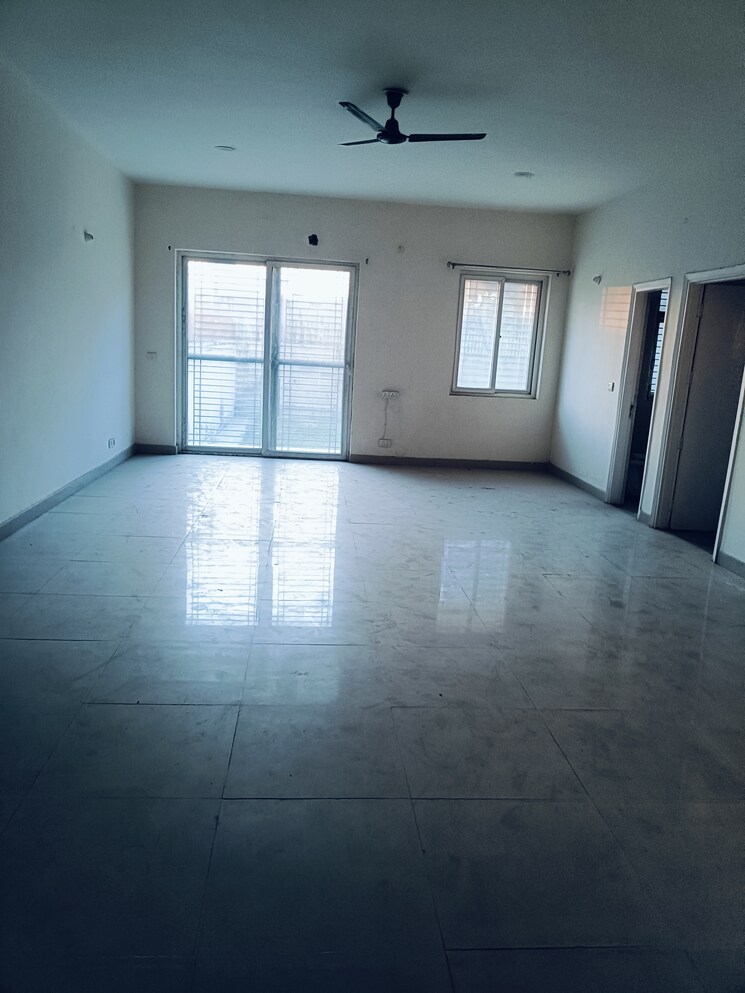 Room, omaxe-heights 2.5 Bedroom 954 Sq.Ft. Apartment In Sector 86 Faridabad 7744043