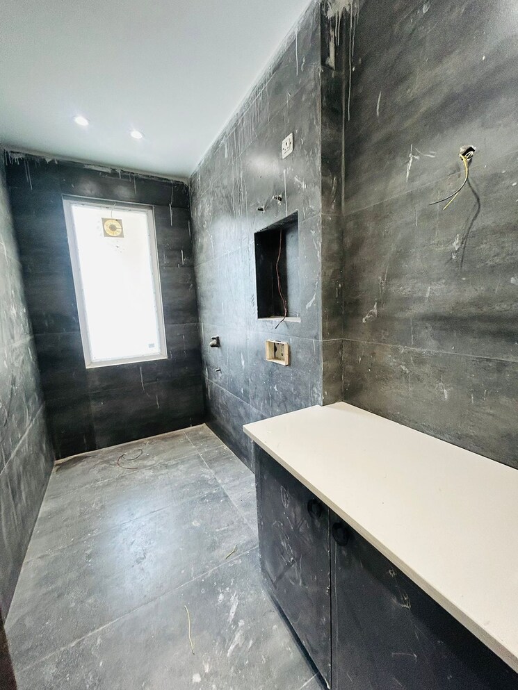 Attached Bathroom, universal-garden-ii 3 Bedroom 1105 Sq.Ft. Apartment In Jogeshwari West Mumbai 7744415