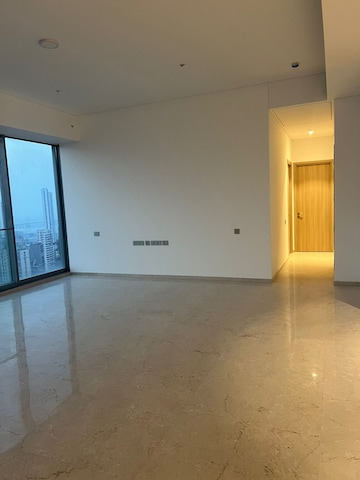 Room in 4 BHK Apartment at Rustomjee Crown, Prabhadevi – for Sale