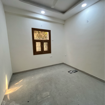 Room in 3 BHK Builder Floor at Sector 49 – for Sale