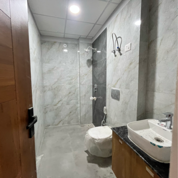 Bathroom in 3 BHK Builder Floor at Sector 49 – for Sale