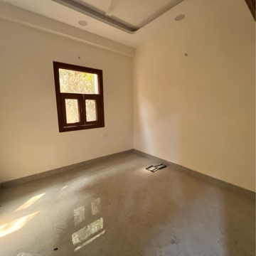 Room in 3 BHK Builder Floor at Sector 49 – for Sale