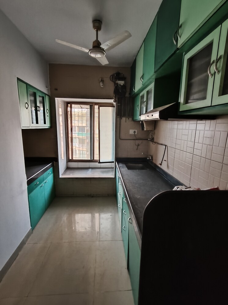 Kitchen, harmony-horizons 2 Bedroom 985 Sq.Ft. Apartment In Ghodbunder Road Thane 7745360