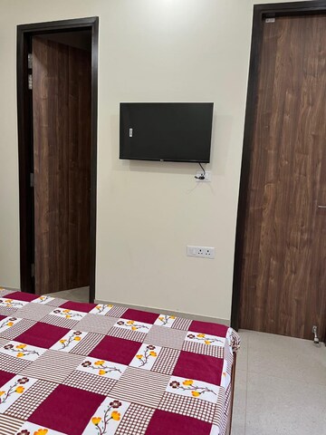 1 BHK Builder Floor For Rent in Unitech Rodeo Drive South City 2 Gurgaon  7745319