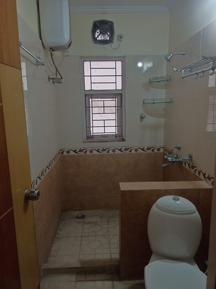 Bathroom, aniruddha-heights-mohammadwadi 1 Bedroom 679 Sq.Ft. Apartment In Mohammadwadi Pune 7745349