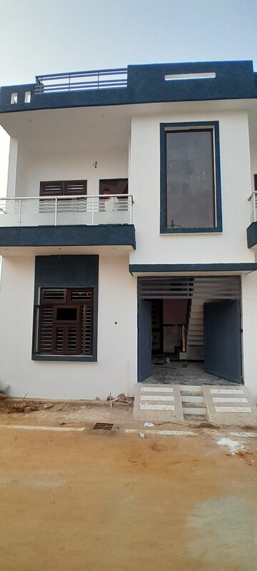 3.5 BHK Independent House For Sale in Sardhana Road