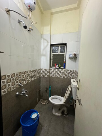 Attached Bathroom in 1 RK Apartment at Kharadi – for Rent