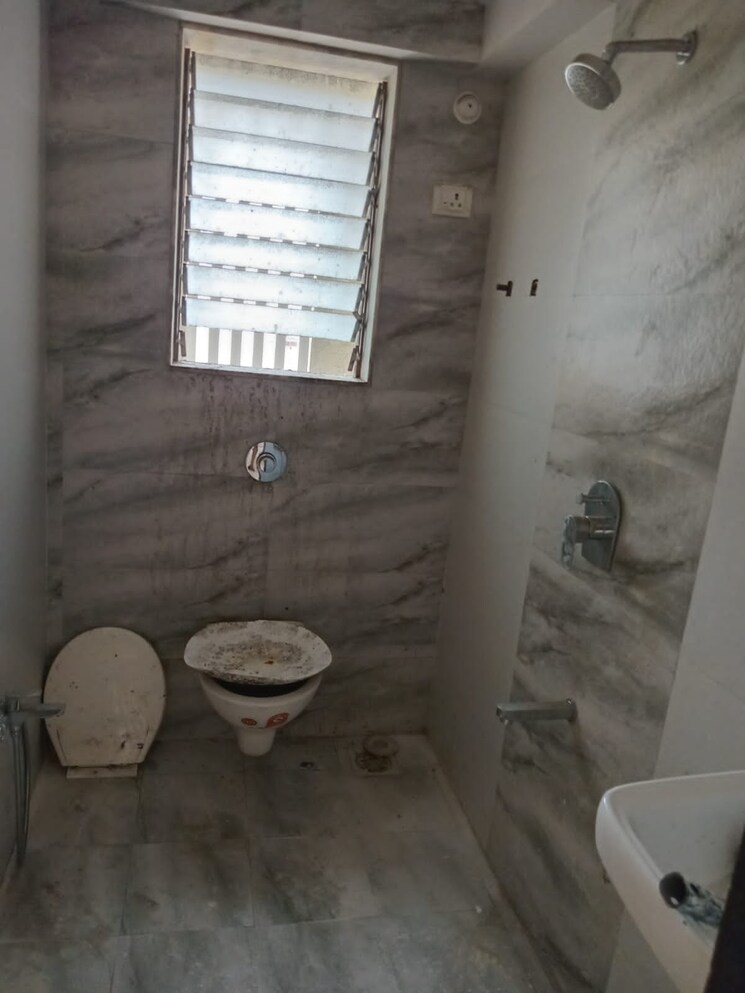 Bathroom, jaliyan-heights 1 Bedroom 428 Sq.Ft. Apartment In Borivali East Mumbai 7745683