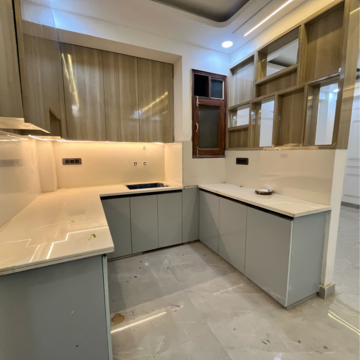 Kitchen in 3 BHK Builder Floor at Sector 104 – for Sale