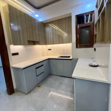 Kitchen in 3 BHK Builder Floor at Sector 104 – for Sale